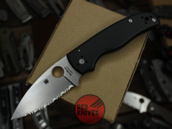 Нож Spyderco Shaman - рукоять G10, клинок серрейторный