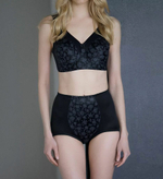 Высокие утягивающие трусики с атласной вставкой (Размер: L) (Цвет: черный)