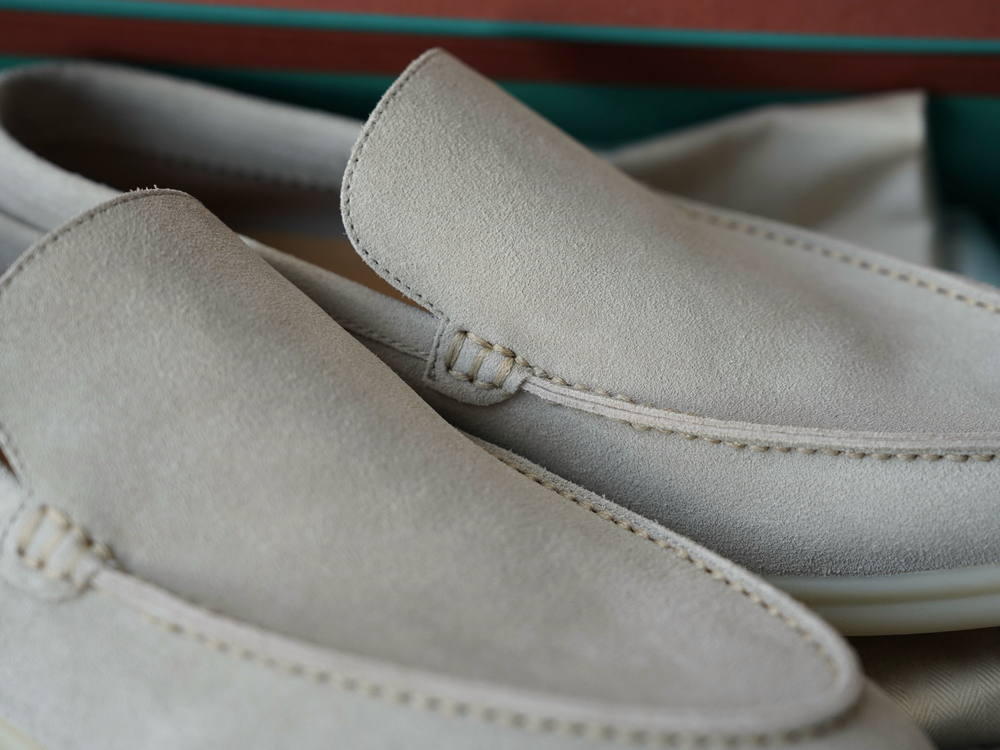 Классические замшевые мокасины