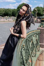 Платок «Жемчуг всегда прав» чёрный