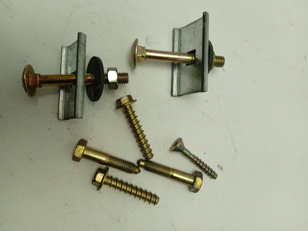 WFC1662OE кт8 Набор крепежа для стиральной машины Bosch Maxx4 б/у