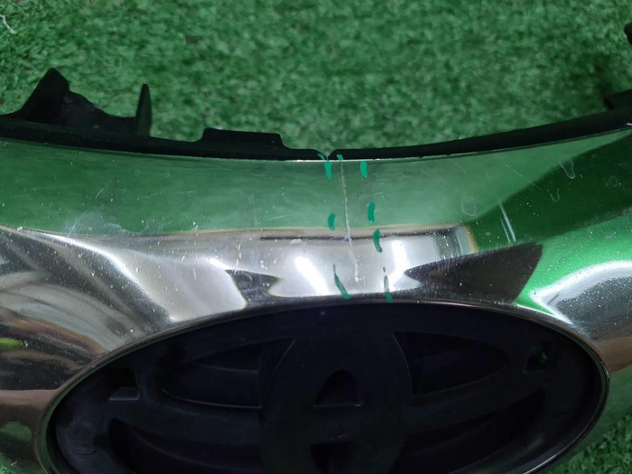 Решетка радиатора Toyota Corolla E160 (2015-2019)