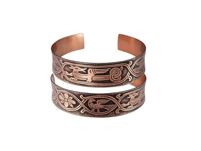 Медный браслет, пластинчатый. Длина 17,5 см.