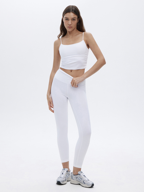 Лосины Essential Leggings in White