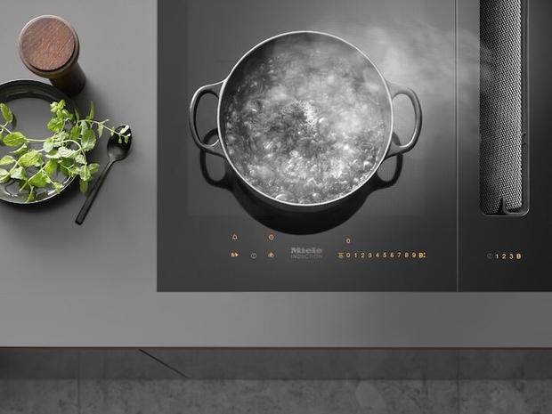 Индукционная варочная поверхность на 2 комфорки Miele CS 7612 FL