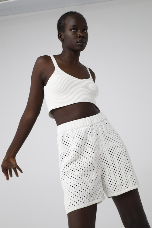 Брюки-дудочки с защипами, экокожа черный