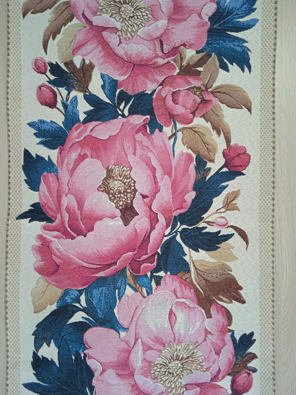 Гобеленовая столешница Розовые пионы 45х100