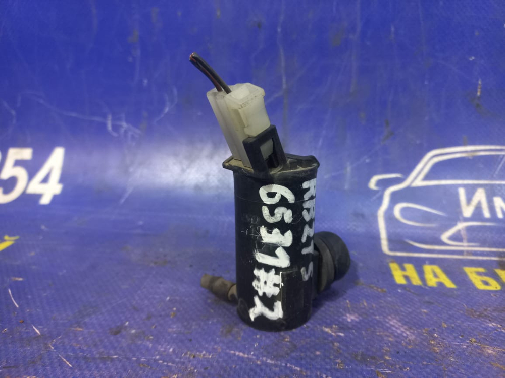 Моторчик бачка омывателя SUZUKI AERIO 2003-2007