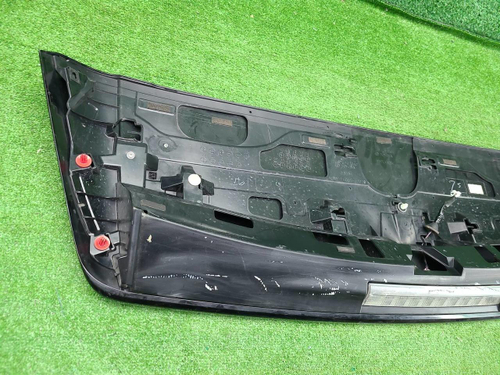 Спойлер крышки багажника Toyota RAV4 5 XA50 18-нв