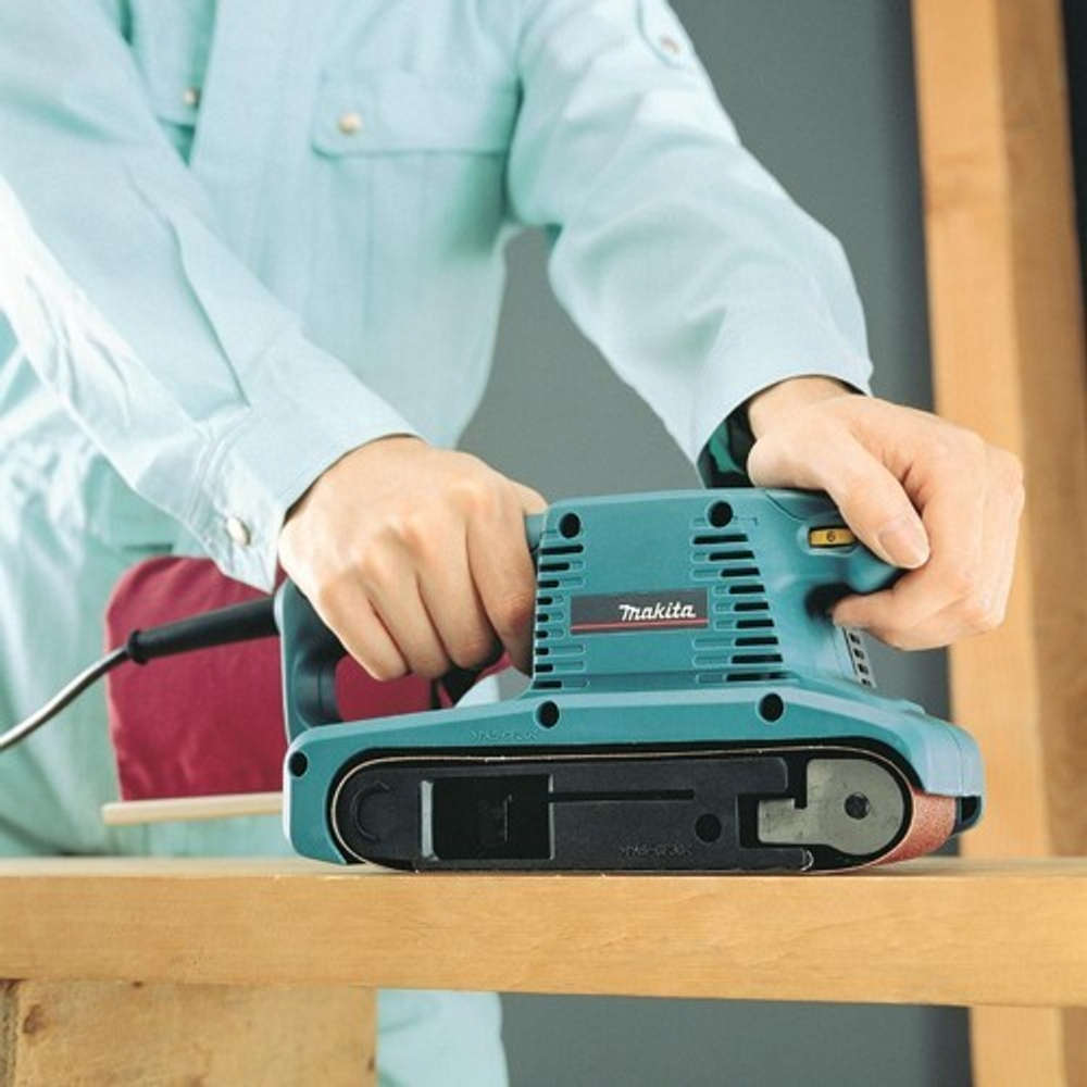 Шлифмашина ленточная сетевая MAKITA 9911