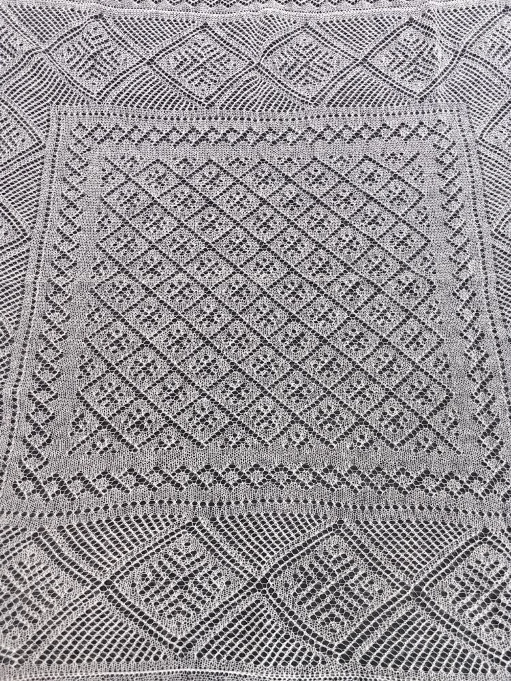 Оренбургский пуховый платок-паутинка А80-02 экрю