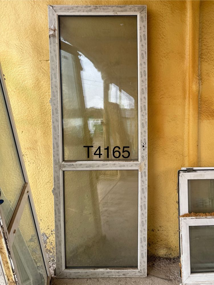 Створка от окна ПВХ Б/У 213(в) х 75(ш)