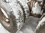 Shacman (Shaanxi) SX* 6x6 Седельный тягач SX42584DV385 (Дизельный, 11,6 л, 430 л.с., МТ)