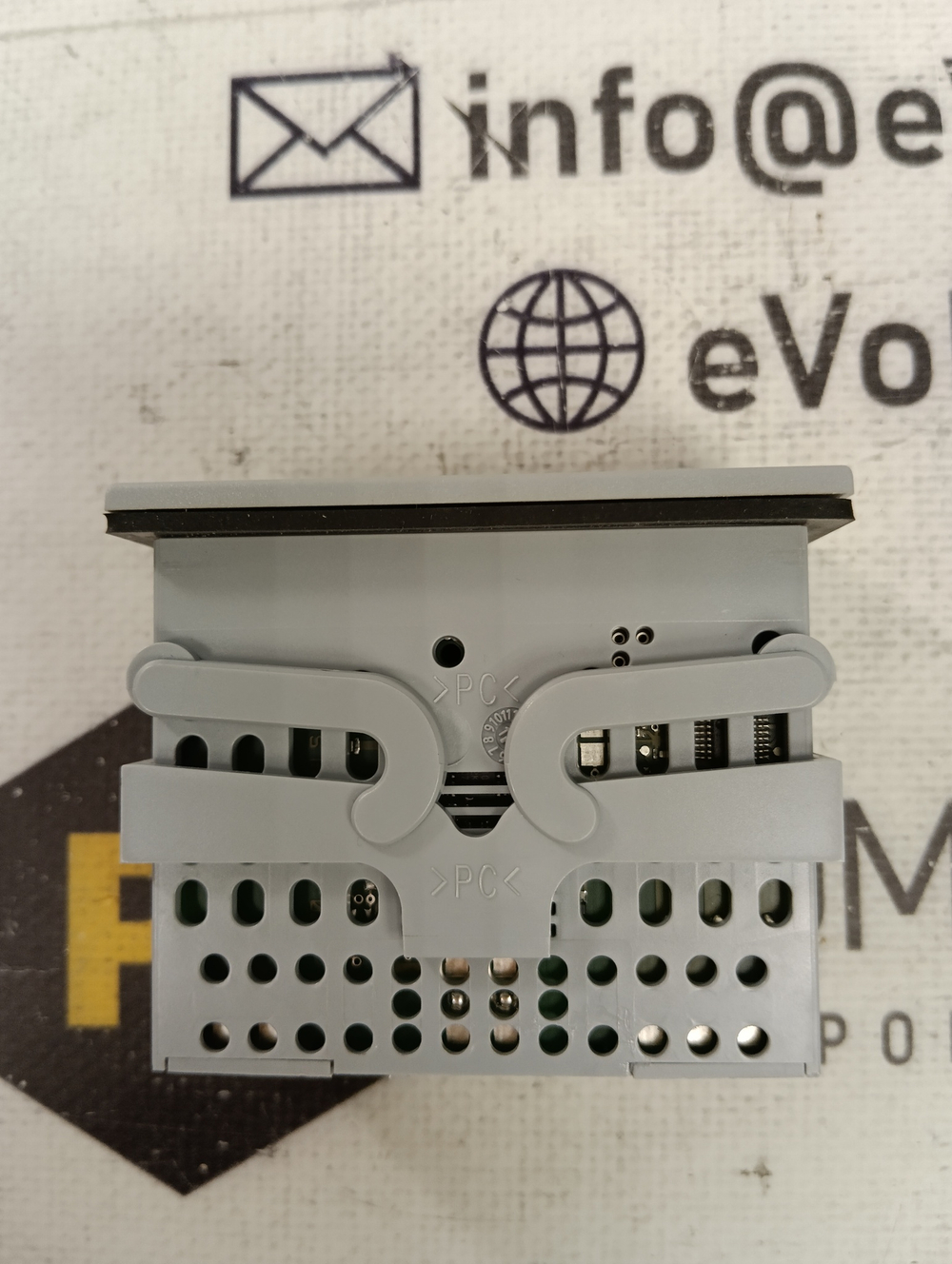 JUMO  701060/811-02 с хранения