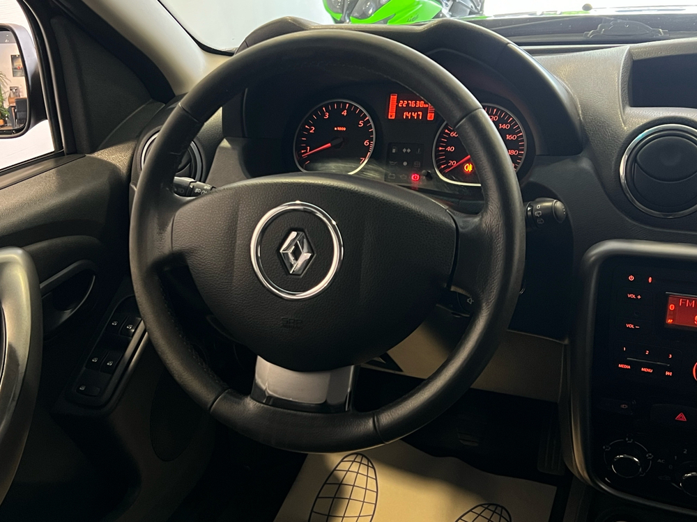 Renault Duster, 2011 год