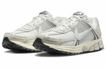 Кроссовки Nike Air Zoom Vomero 5