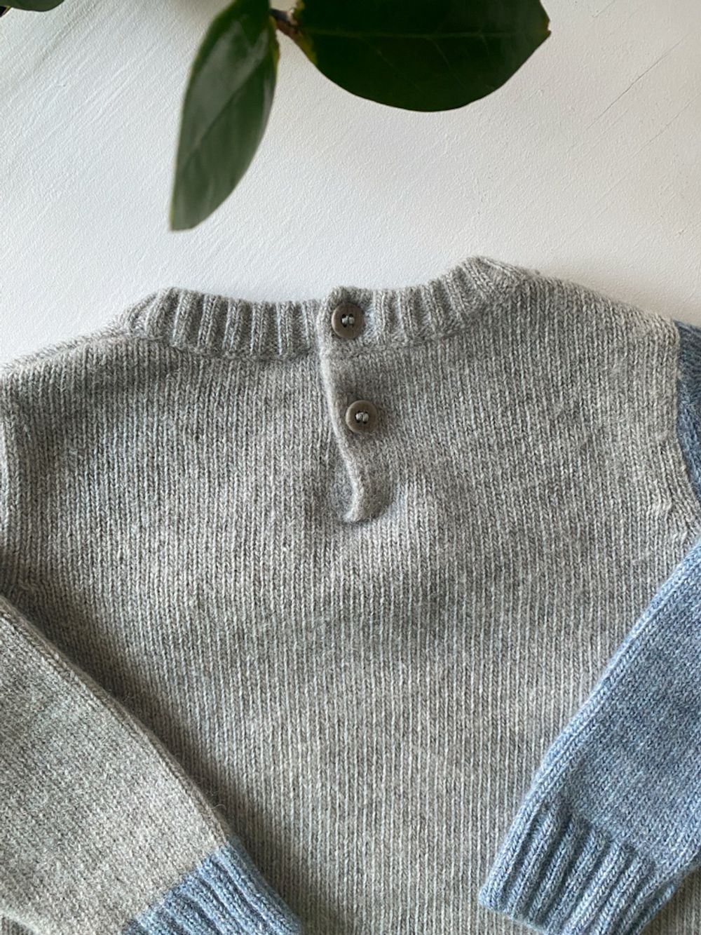 Шерстяной свитер IL Gufo, 74