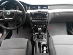 Автоковрики для Skoda SuperB II, B6. Крепеж - Поворотные замки. (2008-2016)