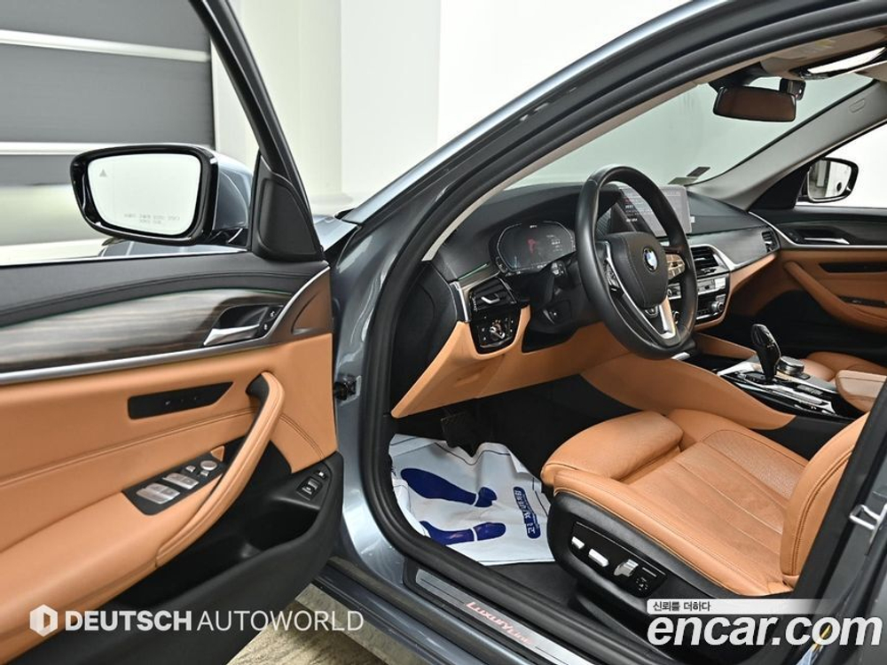 BMW 5 Series (G30) 530e Luxury (12.2019)