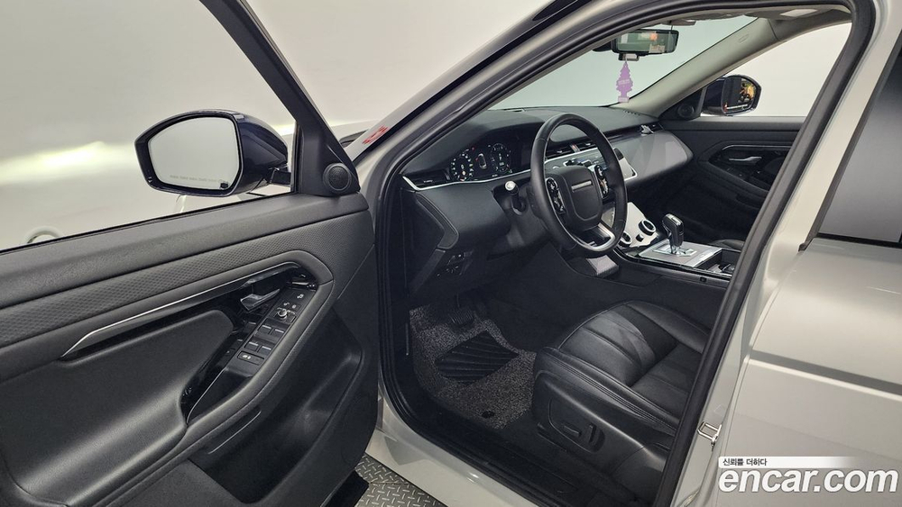 Land Rover Range Rover Evoque 2 Generation D150 S (09.2020)