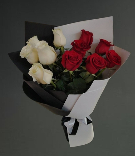 Оттенки любви (11 роз)