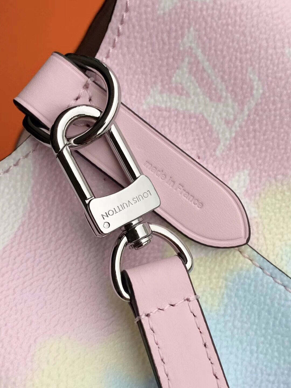 Louis Vuitton NeoNoe MM