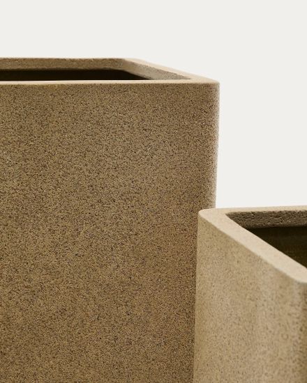 Набор из 2 высоких кашпо Minoa горчичного цвета из песчаника 44 x 44 см