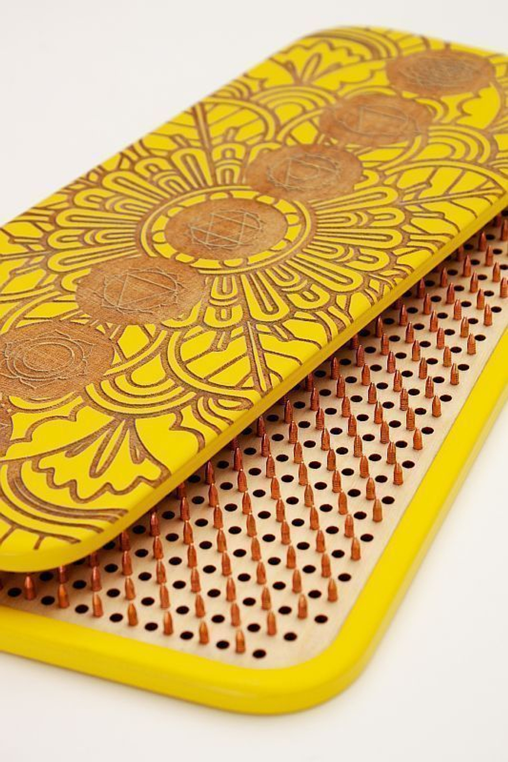 Доска садху Чакры темные медные гвозди