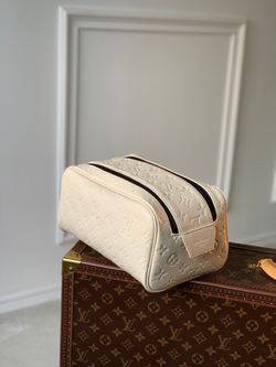 Louis Vuitton Dopp Kit Toilet Pouch