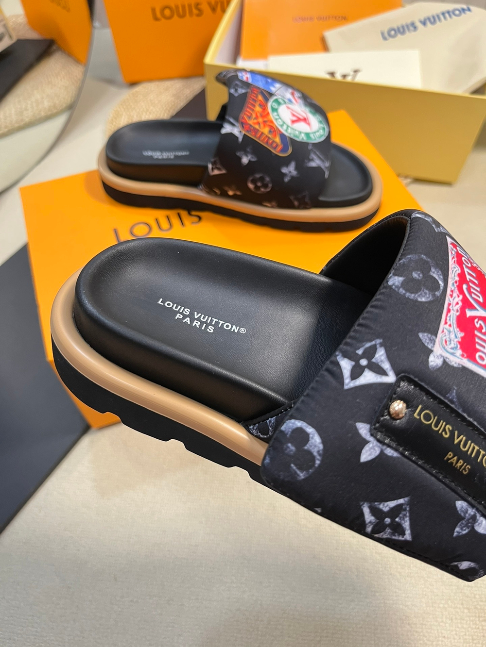 Louis Vuitton Pool Pillow Flat Comfort Mule
