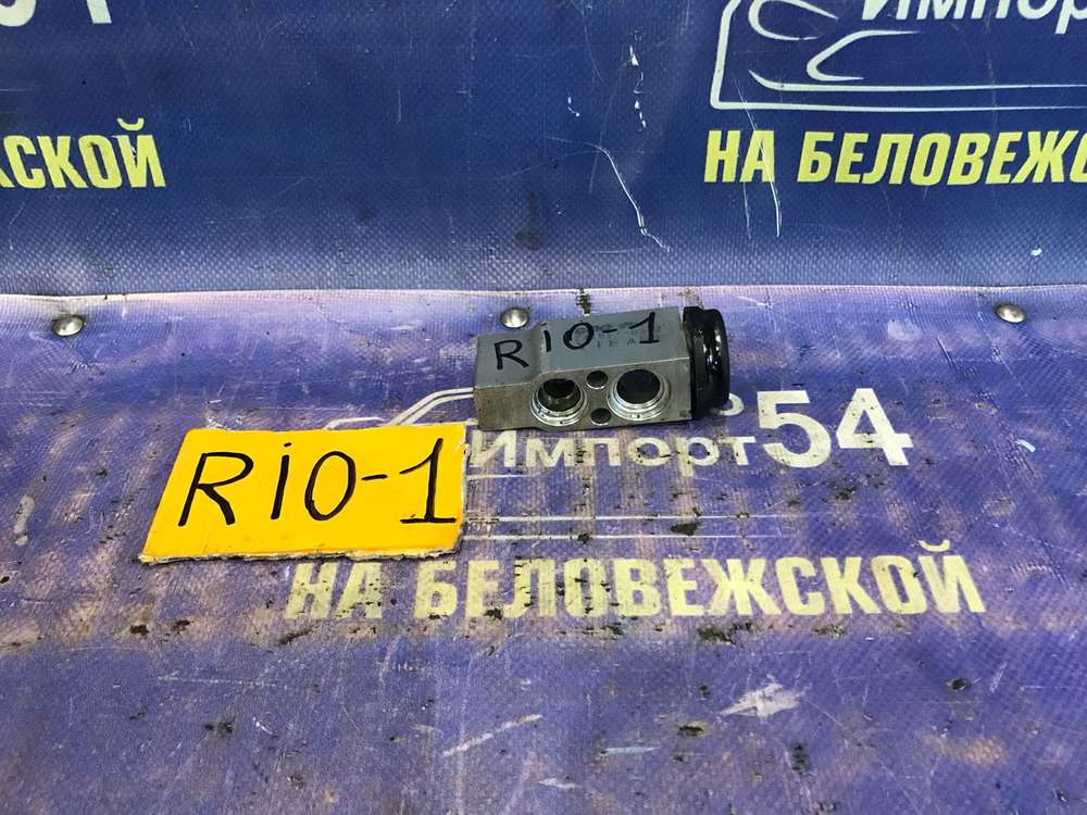 Клапан кондиционера Kia RIO 2004