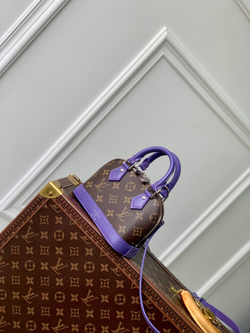 Louis Vuitton Nano Alma