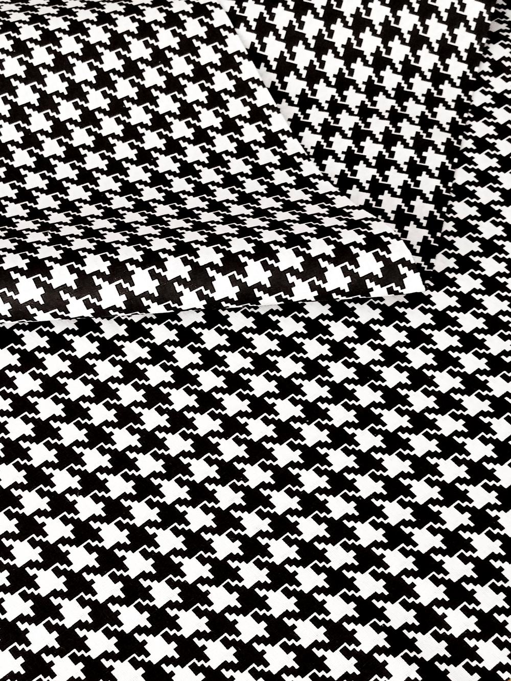 Ткань бязь плательная, рис. "Гусиные лапки", ширина 150 см, арт. 411