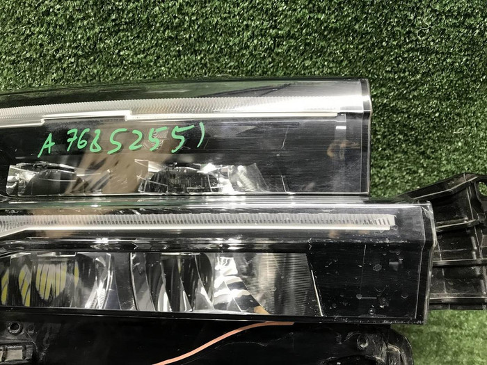 Фара правая Citroen C5 Aircross (2022-н.в.) LED