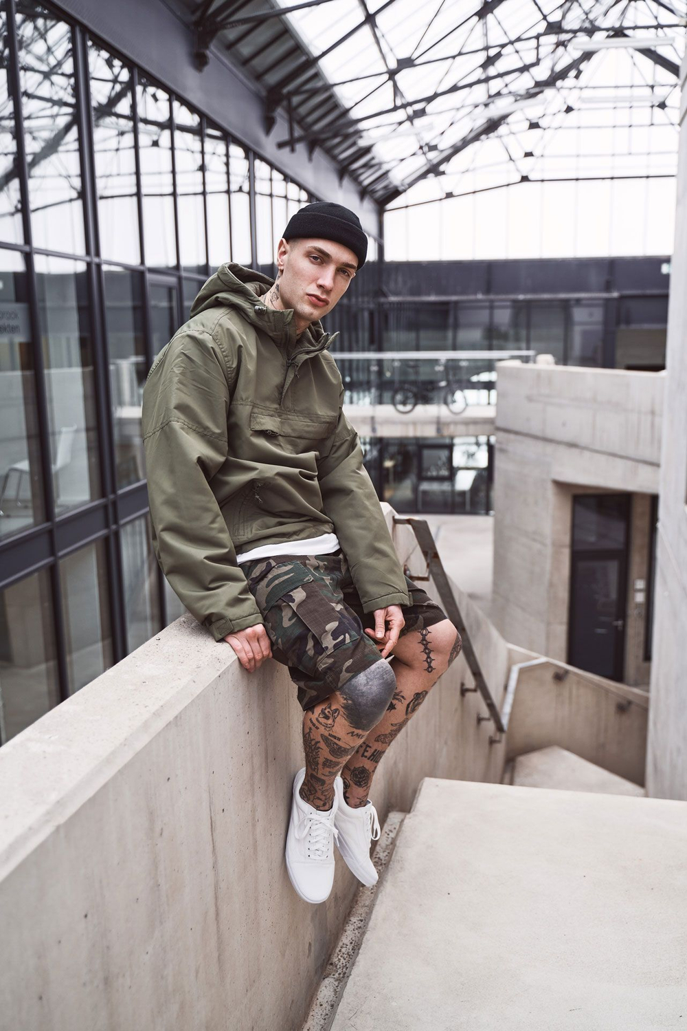 КУРТКА WINDBREAKER