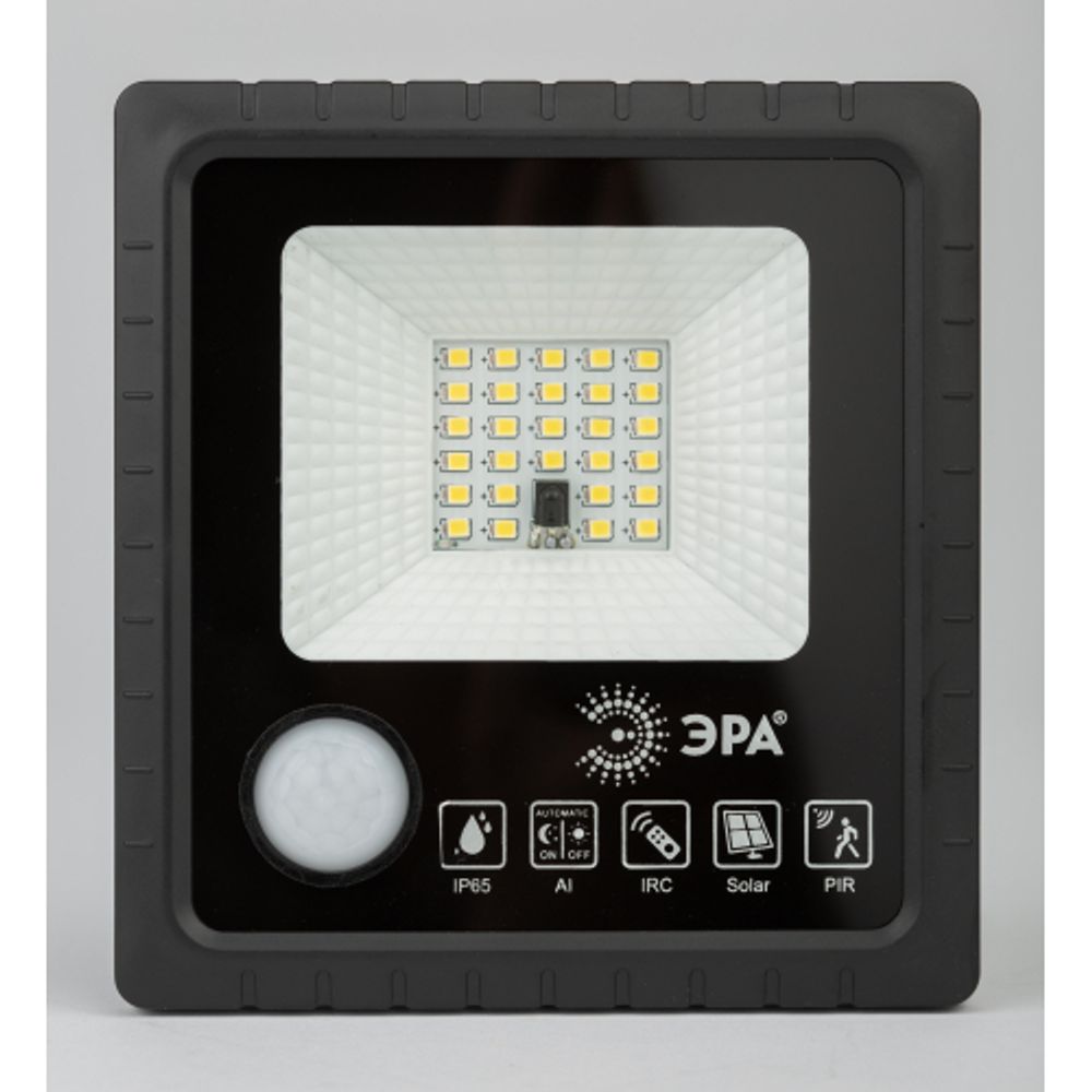 ЭРА Прожектор светодиодный уличный на солн. бат. 20W, 350 lm, 5000K, с датч. движения, ПДУ, IP65 (6/