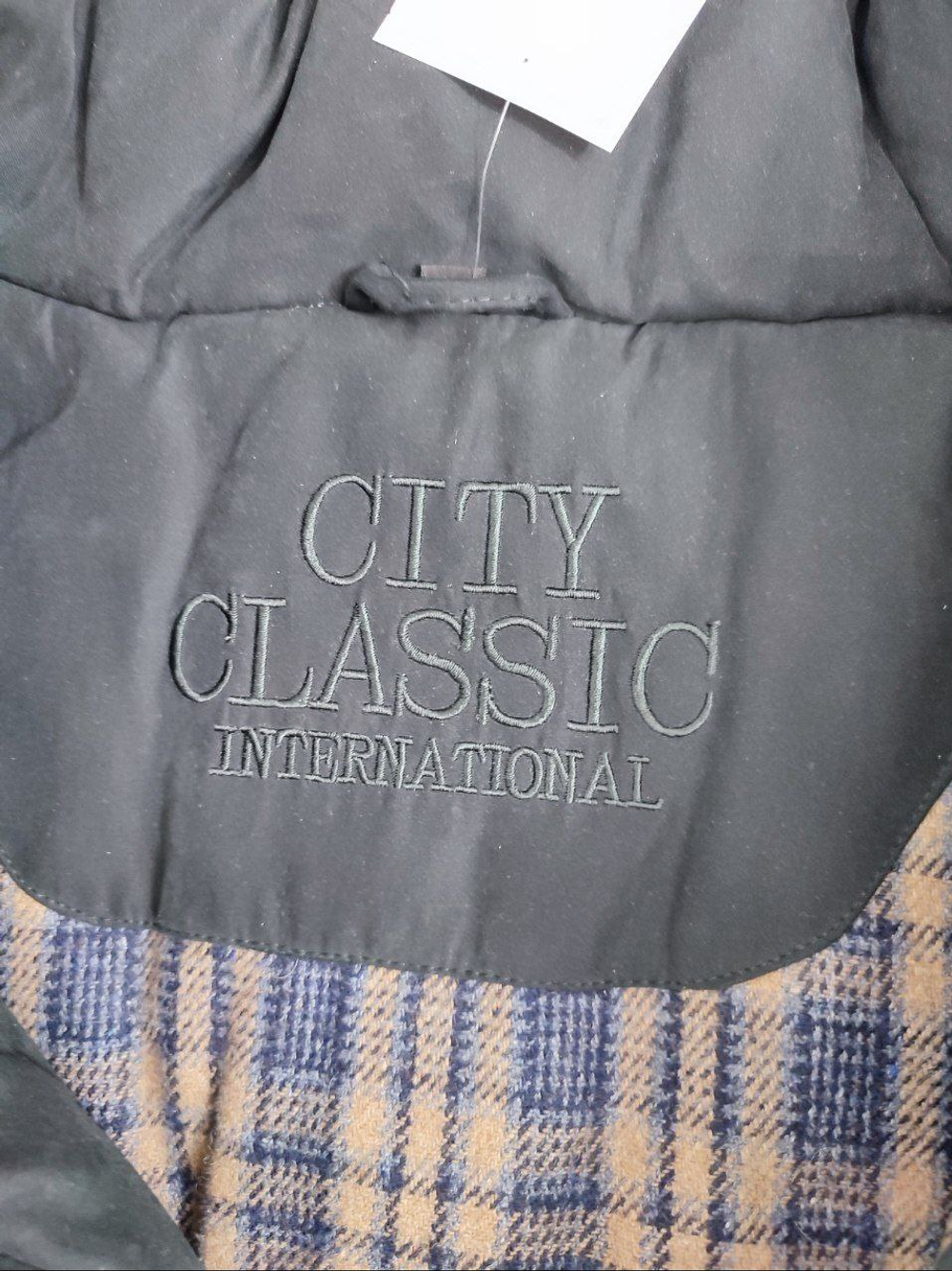 Куртка City Classic практичная 50 размер