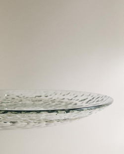 ZARA HOME ТАРЕЛКА ИЗ АКРИЛА С РЕЛЬЕФНЫМ УЗОРОМ, ПРОЗРАЧНЫЙ