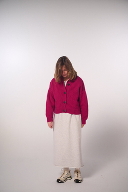 Кардиган с отложным воротником из мериноса ягодного цвета