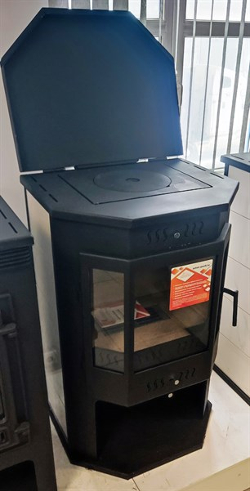 Печь-Камин ASTON 12 кВт (200 м3) Призматик с плитой