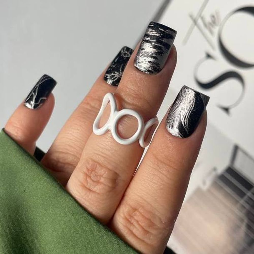 photo_5469764800373445868_x