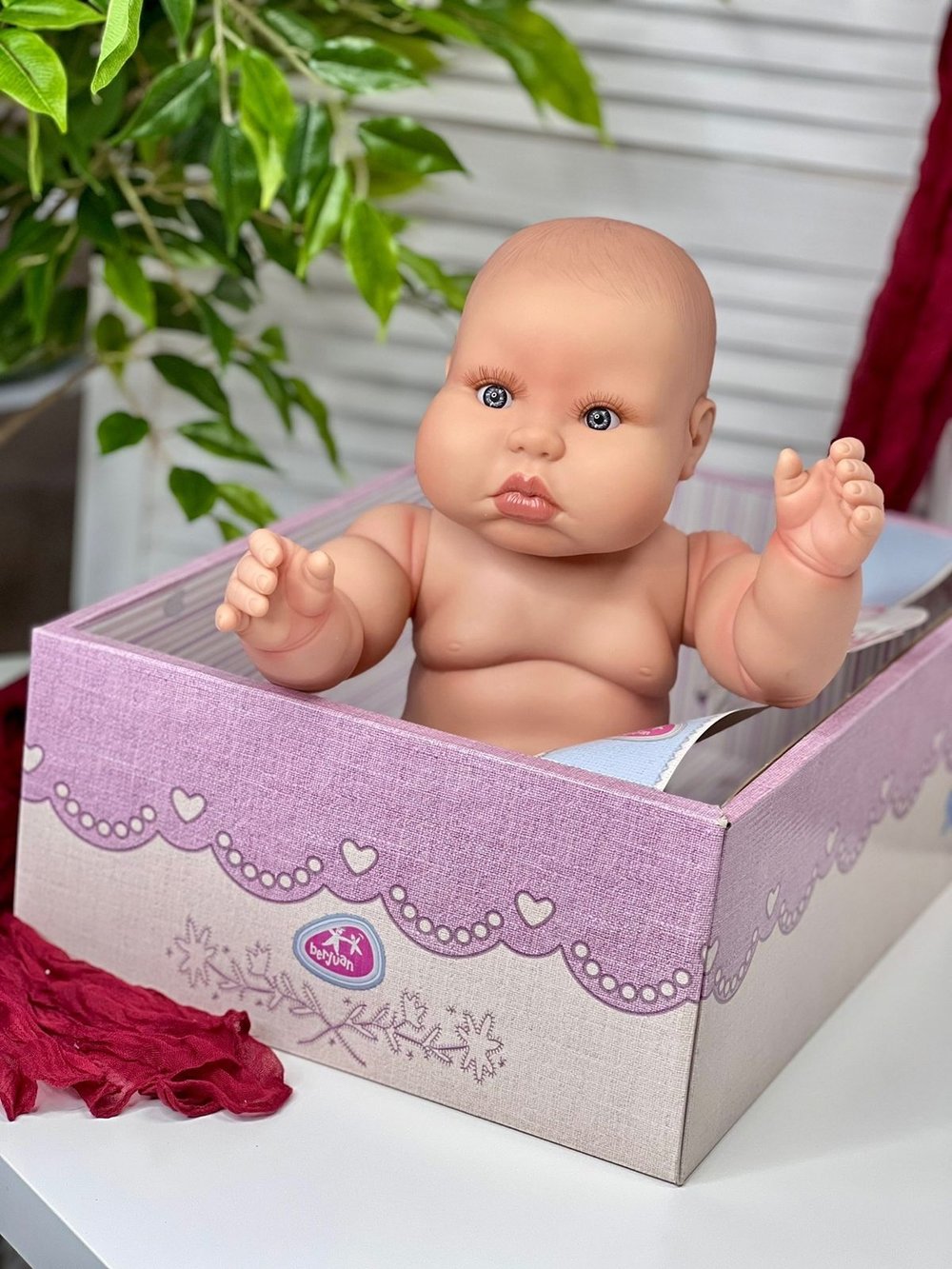 Кукла BERJUAN виниловая 50см Chubby Baby (20009)