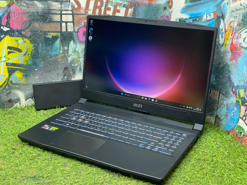 Игровой MSI 15' Ryzen 5 7535HS/IPS 144Гц/RTX 4050 6GB/24GB DDR5/512GB/ Bravo 15 C7VE-070XRU/Windows 11