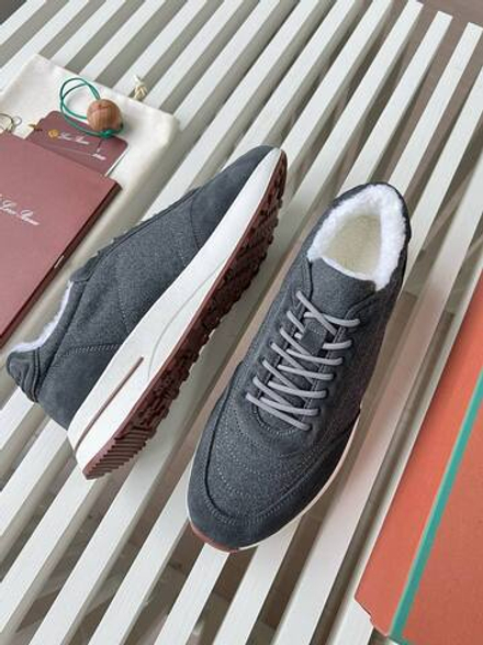 Кроссовки Loro Piana с мехом