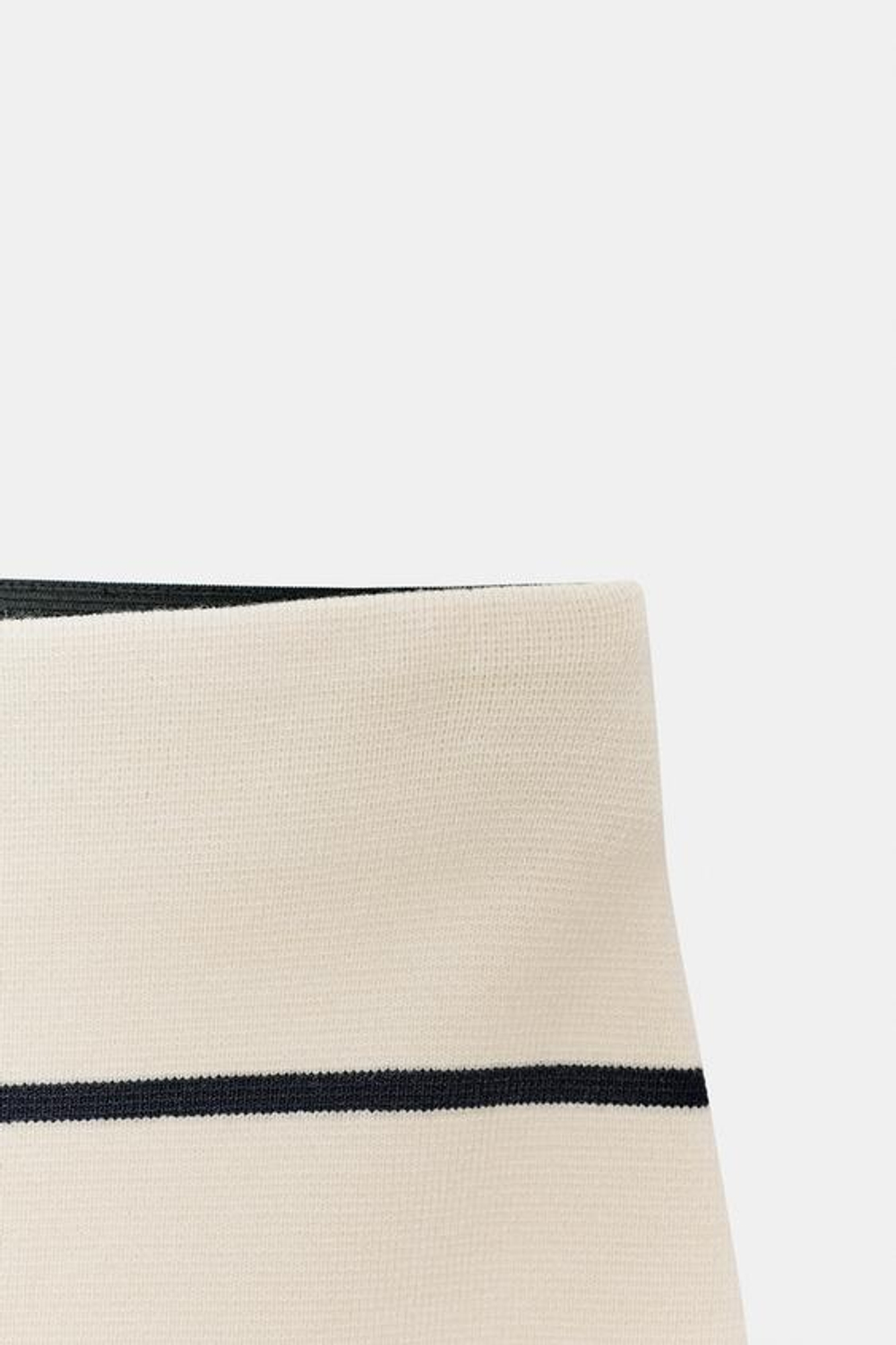 Мини-юбка из трикотажа в полоску - ZARA