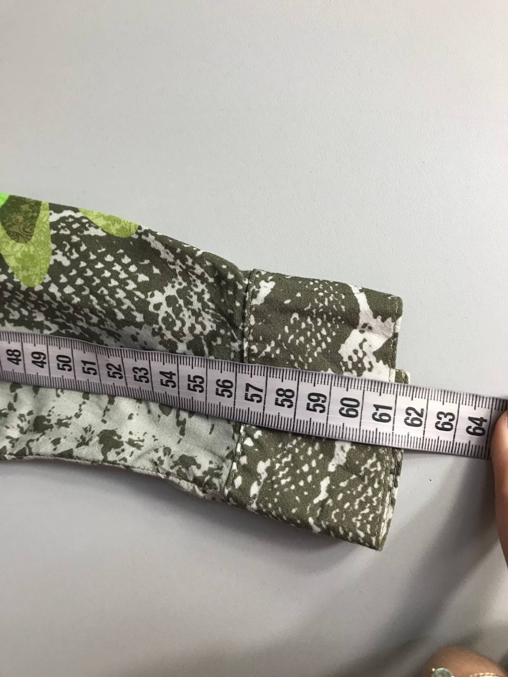 Блузка Desigual яркая, визуально на 44 размер