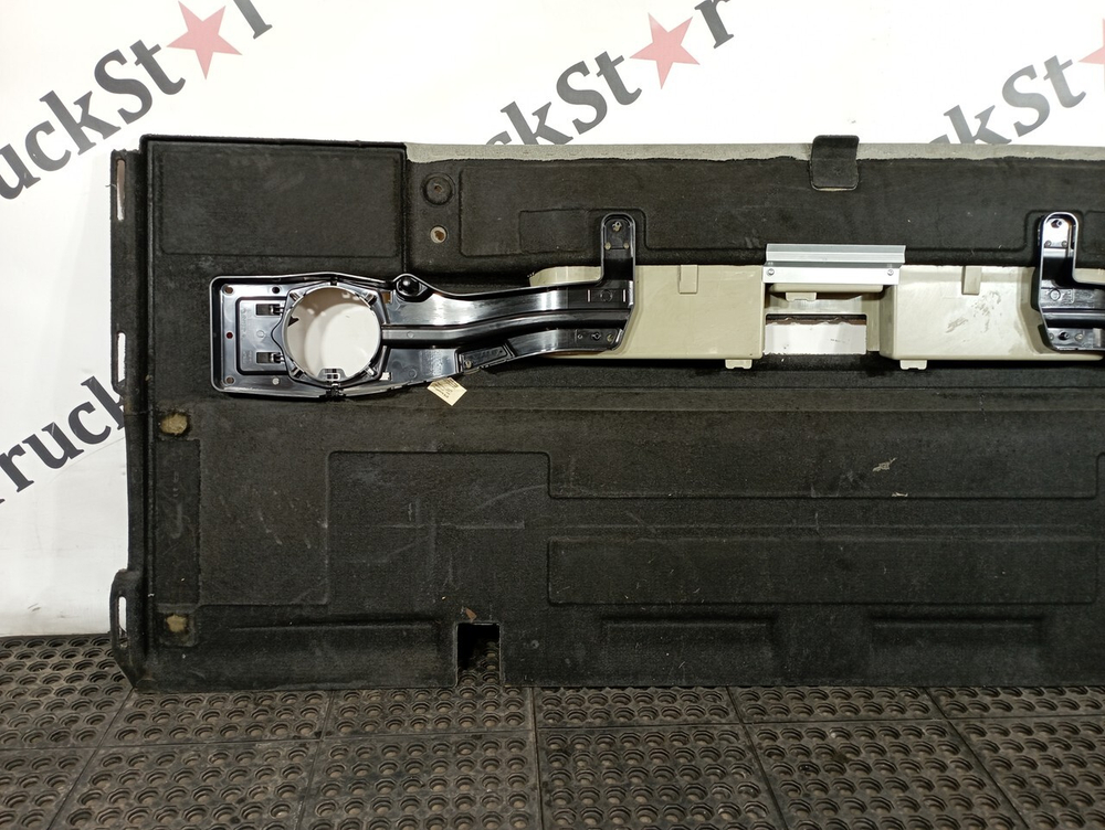 Обшивка задней стенки