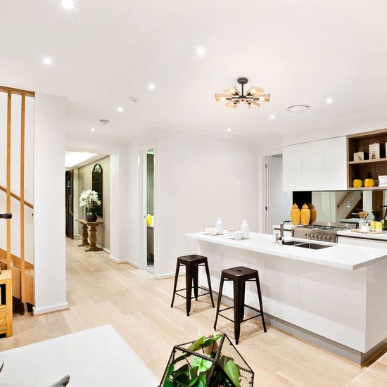 70056/6 / потолочный светильник /   черный