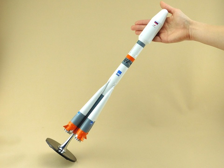 Модель Ракета-Носитель Союз Космические аппараты (М1:100)