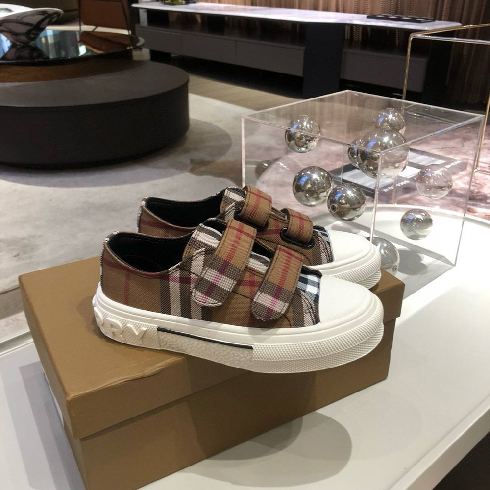 Кеды Burberry